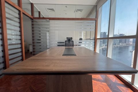 54m² Office in B2B Tower, UAE No. 163056 8