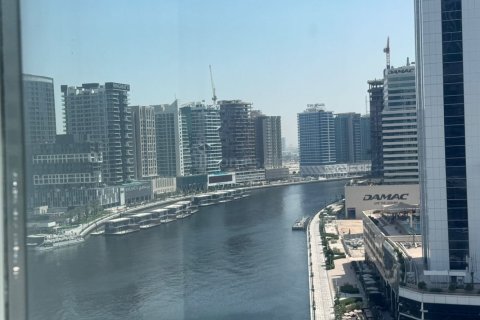 54m² Office in B2B Tower, UAE No. 163056