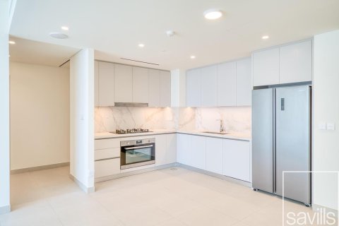 Квартира с 3 спальнями в EMAAR Beachfront, ОАЭ №194685 17