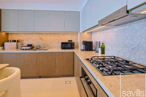 2 bedrooms Apartment in EMAAR Beachfront, UAE No. 194687 4