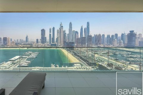 3 bedrooms Apartment in EMAAR Beachfront, UAE No. 194686