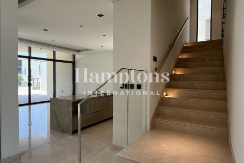 Villa de 4 dormitorios No. 118982 4