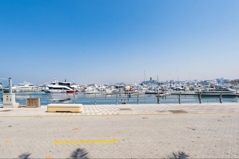 Apartment de 2 dormitorios en Mina Rashid, UAE No. 147359 8