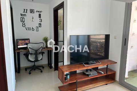 Studio Apartment in DEC Towers, UAE No. 200328 10