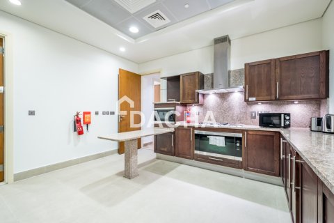 2 bedrooms Apartment in The Crescent, UAE No. 200326 26