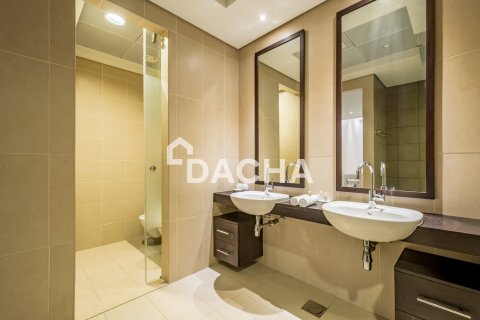 2 bedrooms Apartment in The Crescent, UAE No. 200326 12