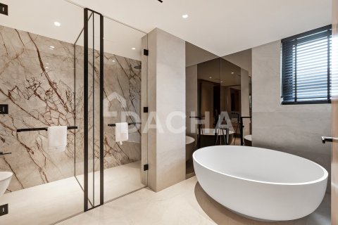 Villa de 5 dormitorios en Jumeirah Islands, UAE No. 200327 3