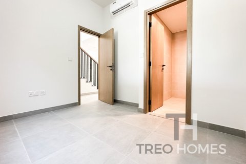 3 bedrooms Townhouse in Dubai, UAE No. 80336 6