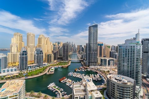 Apartment de 2 dormitorios en Dubai Marina, UAE No. 146739 6