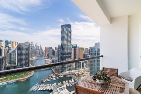 Apartment de 2 dormitorios en Dubai Marina, UAE No. 146739 4