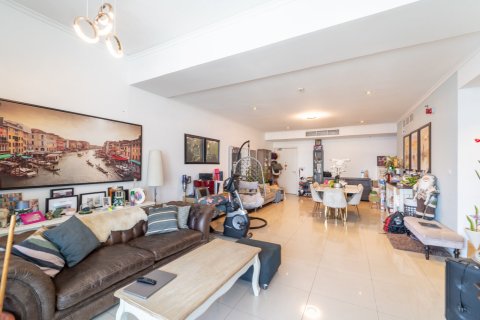 Apartment de 2 dormitorios en Dubai Marina, UAE No. 146739 8