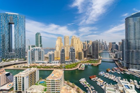 Apartment de 2 dormitorios en Dubai Marina, UAE No. 146739