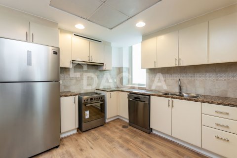 Квартира с 3 спальнями в Emaar 6 Towers, ОАЭ №162136 8