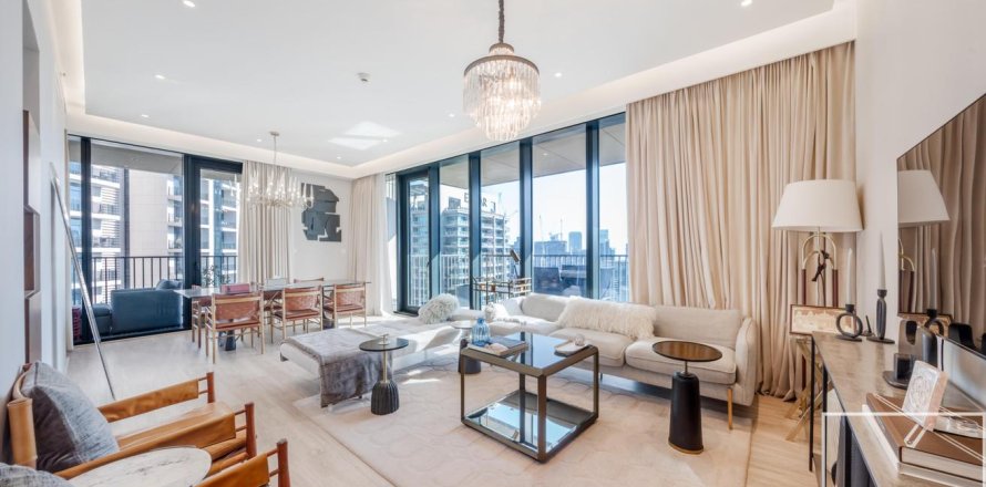 2 bedrooms Apartment in BLVD Heights, UAE No. 194448