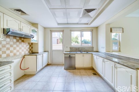 5 bedrooms Villa in Victory Heights, UAE No. 194444 7