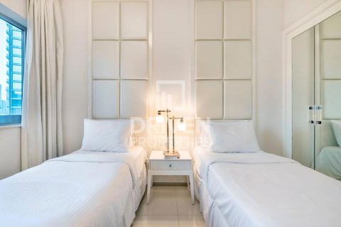 Квартира с 3 спальнями №121799 13