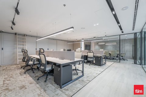 Office de 193.9m² en Dubai, UAE No. 166657 16