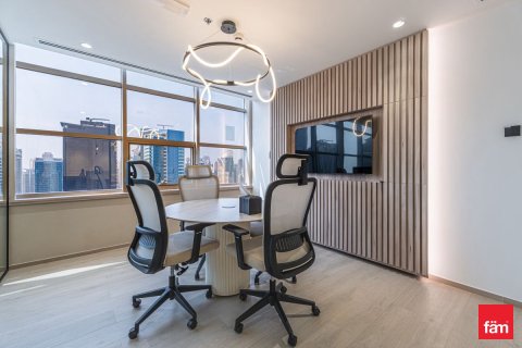 Office de 193.9m² en Dubai, UAE No. 166657 8