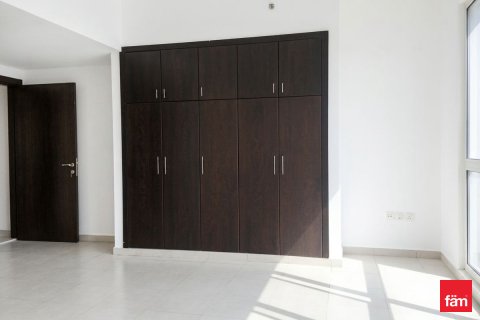 Apartment de 2 dormitorios en Dubai, UAE No. 166654 3