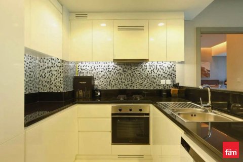 Apartment de 2 dormitorios en Business Bay, UAE No. 166658 3