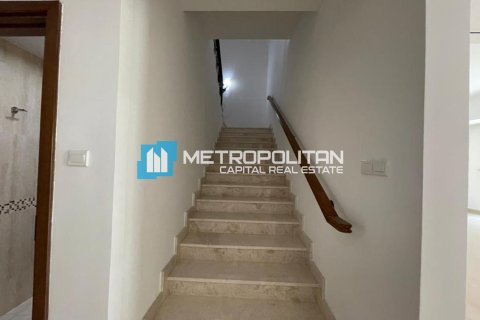 3 bedrooms Townhouse  No. 118145 13