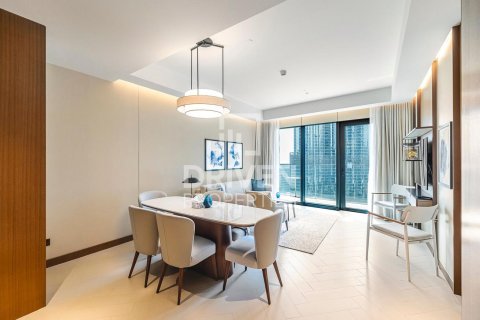 Квартира с 3 спальнями в The Address Residences Dubai Opera, ОАЭ №190247 3
