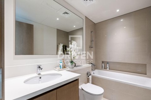 Appartement de 2 chambres à Dubai Creek Harbour (The Lagoons), UAE No. 202647 13