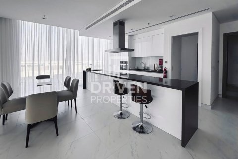 Penthouse de 4 dormitorios en District One, UAE No. 202648 8