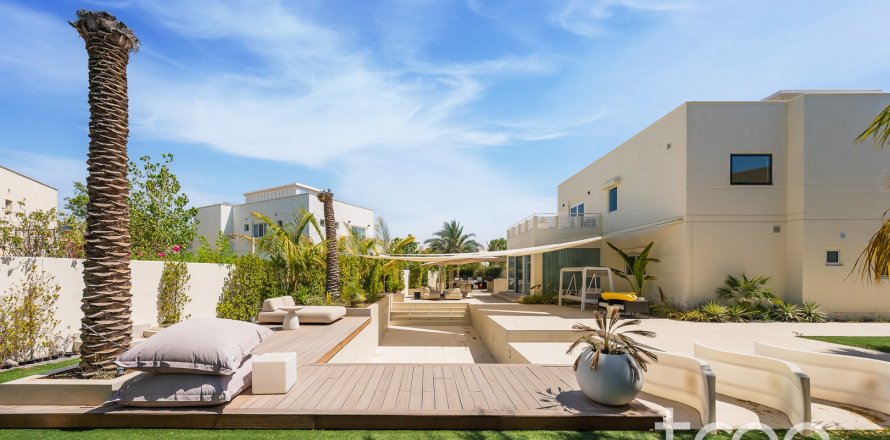 Villa de 5 chambres à Meadows, UAE No. 199169