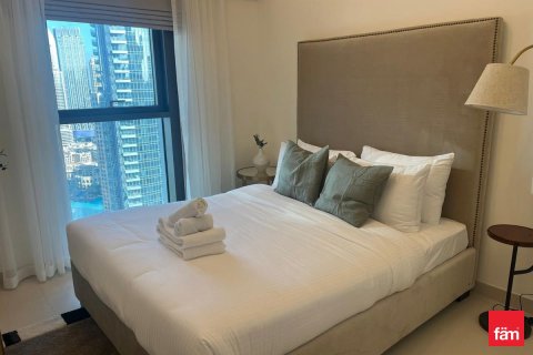 Квартира с 3 спальнями в Даунтаун Дубай (Даунтаун Бурдж Дубай), ОАЭ №146043 12