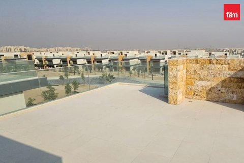 7 bedrooms Villa in Dubai, UAE No. 168843 4