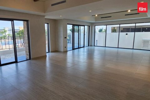 7 bedrooms Villa in Dubai, UAE No. 168843 12