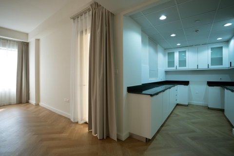 Квартира с 1 спальней в Bahar, ОАЭ №136365