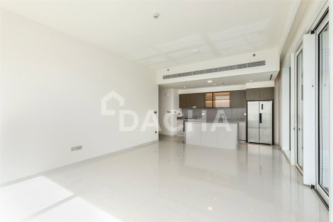 Квартира с 2 спальнями в EMAAR Beachfront, ОАЭ №162060 25