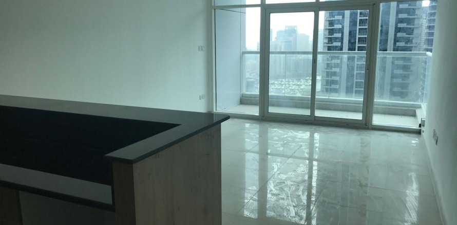Appartement de 2 chambres à Dubai, UAE No. 97405