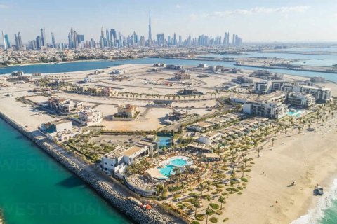 1070m² Land in Dubai, UAE No. 141403 5