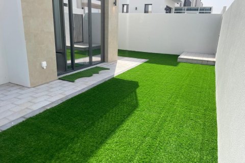 4 bedrooms Villa in EMAAR South, UAE No. 165374 9