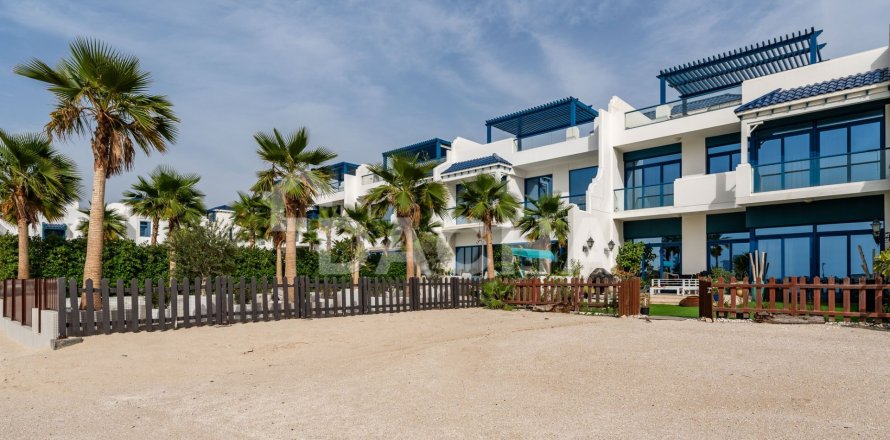 Вилла с 5 спальнями в Palma Residences, ОАЭ №155378