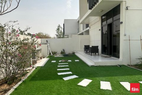 Townhouse de 3 dormitorios  No. 115245 3