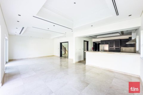 Villa de 4 dormitorios en Al Furjan, UAE No. 115246 4