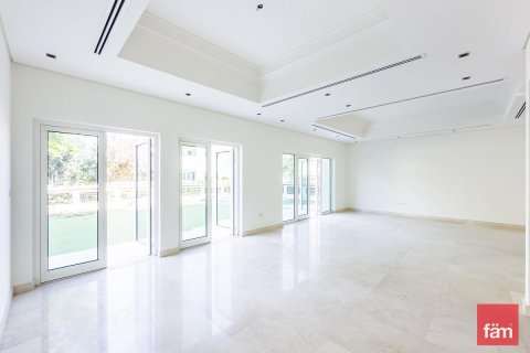 Villa de 4 dormitorios en Al Furjan, UAE No. 115246 12