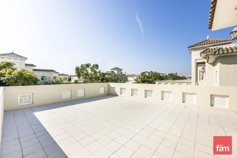 Villa de 4 dormitorios en Al Furjan, UAE No. 115246 6