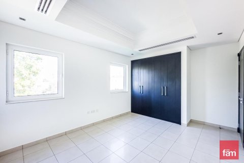 Villa de 4 dormitorios en Al Furjan, UAE No. 115246 18