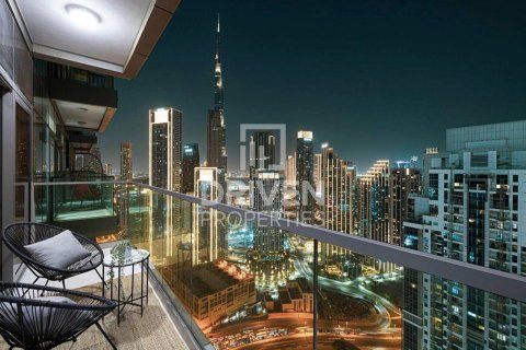 Квартира с 2 спальнями в Paramount Tower Hotel & Residences, ОАЭ №193594 3
