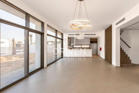 4 bedrooms Villa in Al Furjan, UAE No. 193598 16