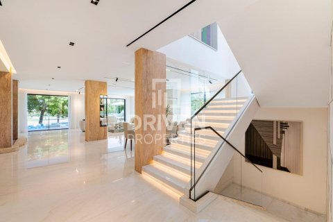 Вилла с 5 спальнями №120609 3