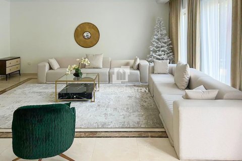 Villa de 5 dormitorios  No. 128469 7