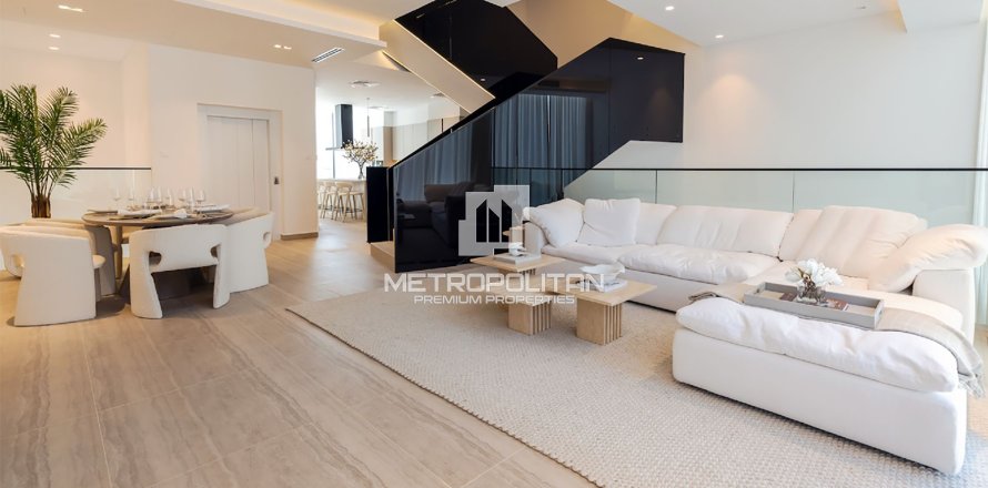 Townhouse de 4 dormitorios No. 128471