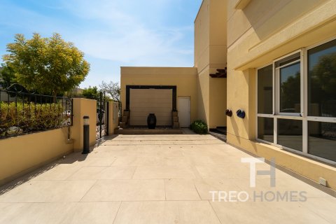 5 غرفة نوم  فيلا في Meadows, الإمارات العربية المتحدة رقم 73997 19