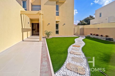 5 غرفة نوم  فيلا في المرابع العربية, الإمارات العربية المتحدة رقم 73996 2
